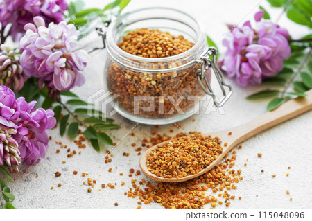 Healthy bee pollen grains Healthy bee pollen grains 115048096