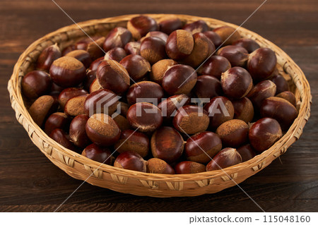 Waguri Waguri 115048160