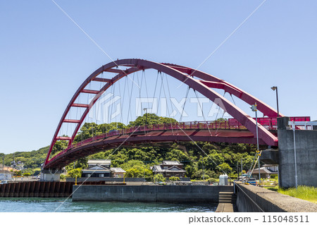Nanban Bridge spanning Kuchinotsu Port [Minamishimabara City, Nagasaki Prefecture] 115048511