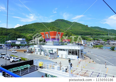 小豆島/池田港渡輪碼頭（瀨戶內海） 115050186