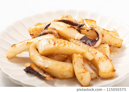 Grilled squid with butter and soy sauce (Squid) 115050373