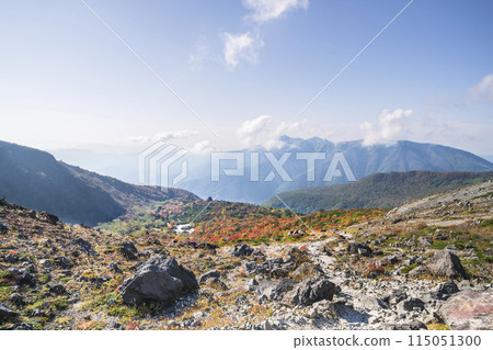 秋天的那須山（茶臼岳）、秋天的「婆婆平」及週邊山脈【栃木縣那須鹽原市】 115051300