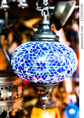 arabic lamp 115053290