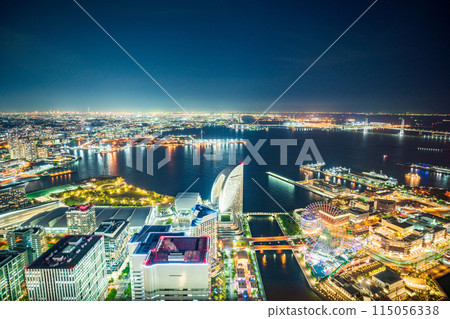 (神奈川縣)從橫濱地標塔看到的黃昏港未來 (神奈川縣)從橫濱地標塔看到的黃昏港未來 115056338