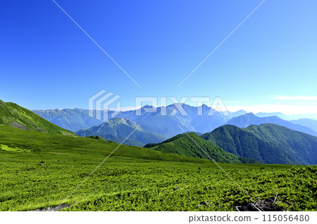 從Norikura山，山的早晨視圖 115056480