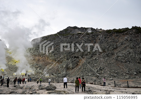 木衛一山和 MOKOMOKO 基地 115056995