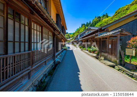 Shimane Prefecture, Iwami Ginzan, Omori Townscape 115058644