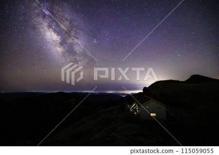 [高知縣/德島縣] 三峰山、星空和銀河 115059055