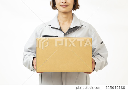 A woman with a cardboard box 115059188