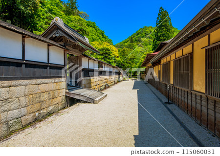 島根縣重要文化財產櫻井家住宅（壁屋集生館） 115060031