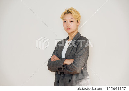 Blonde woman portrait Blonde woman portrait 115061157