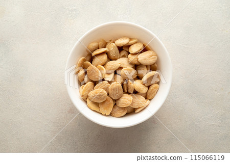 Healthy roasted Marcona salted Almonds in a bowl Healthy roasted Marcona salted Almonds in a bowl 115066119