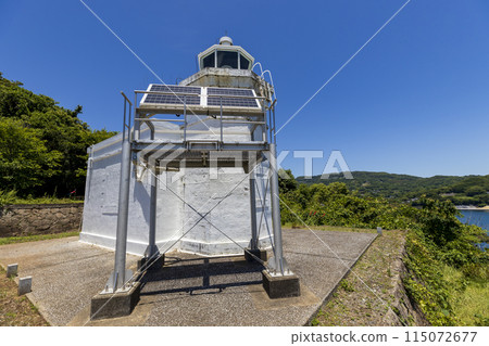 Kuchinotsu Lighthouse, located at the southern tip of the Shimabara Peninsula [Minamishimabara City, Nagasaki Prefecture] 115072677