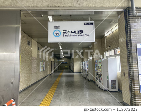 Tokyo Metro Tozai Line Haraki-Nakayama Station 115072822