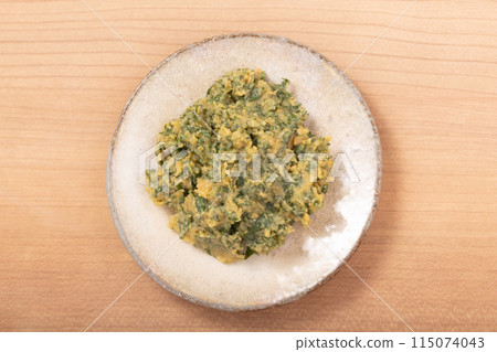 Shiso miso (chopped shiso miso) 115074043