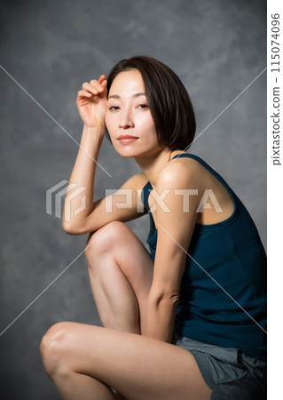 女生 女孩 女性 115074096