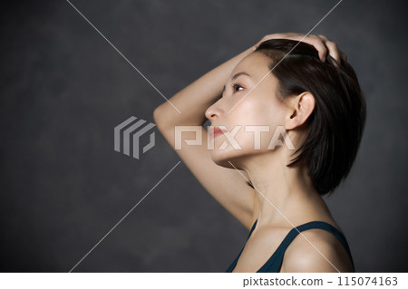 女生 女孩 女性 115074163