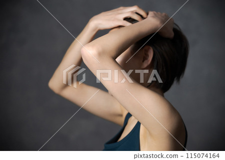 女生 女孩 女性 115074164