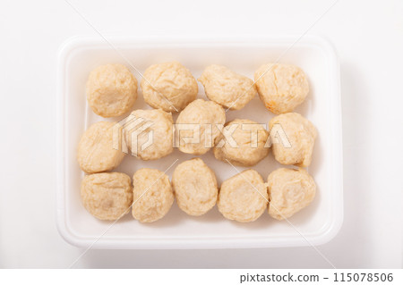 Fish paste (split product) Satsumaage (fish meat, squid) Fish paste (split product) Satsumaage (fish meat, squid) 115078506