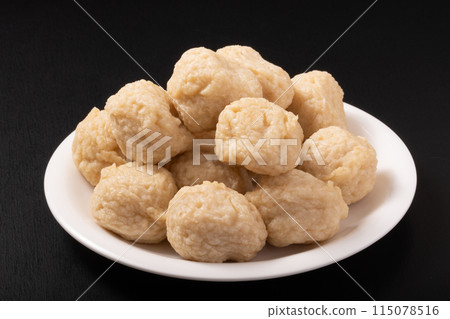 Fish paste (split product) Satsumaage (fish meat, squid) 115078516