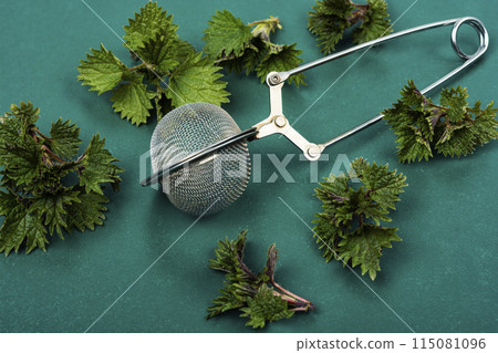Preparation of healing of nettle tea. Preparation of healing of nettle tea. 115081096
