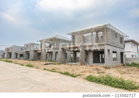 construction residential new house with prefabrication system in progress at building site construction residential new house with prefabrication system in progress at building site 115082717