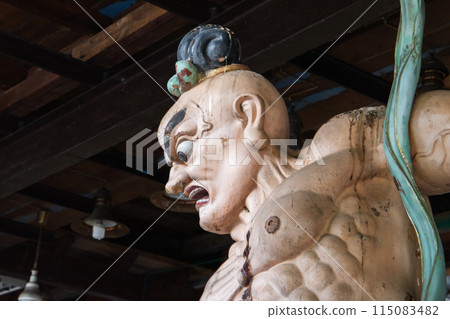 Nio statue portrait. Colombo, Sri Lanka Nio statue portrait. Colombo, Sri Lanka 115083482