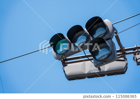 traffic lights traffic lights 115086365