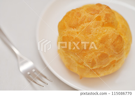 奶油泡芙簡單又漂亮的照片 奶油泡芙簡單又漂亮的照片 115086770