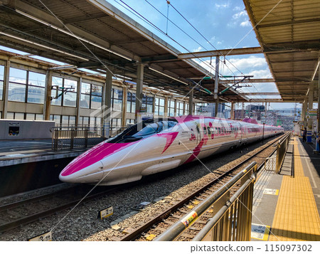 Hello Kitty Shinkansen Hello Kitty Shinkansen 115097302