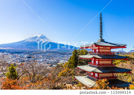 Chureito Red Pagoda is a five-story pagoda with a beautiful backdrop of Mount Fuji, a popular and famous place considered a symbol of Japan. 115099314