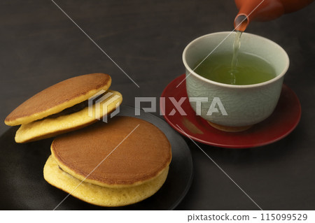 銅鑼燒倒茶 115099529