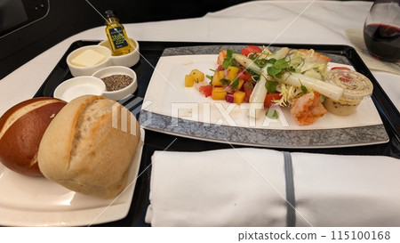 airport, college, university 115100168