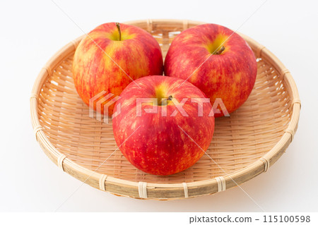 Red apple (Jonagold) 115100598