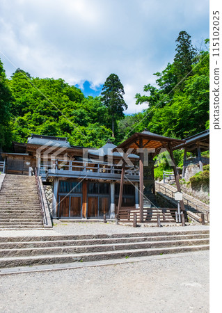 Yamadera (Risshakuji): Great Buddha Hall and Okunoin (Nyohodo) 115102025