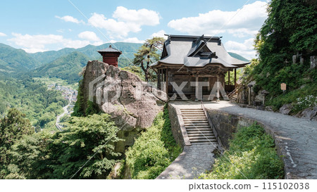 Yamadera (Risshakuji): Kaisan-do and Nokyo-do Yamadera (Risshakuji): Kaisan-do and Nokyo-do 115102038