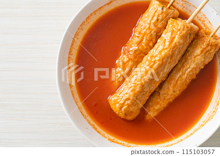 Omuk - Korean fish cake skewer in Korean spicy soup 115103057