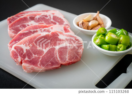 fresh pork neck raw or collar pork fresh pork neck raw or collar pork 115103268