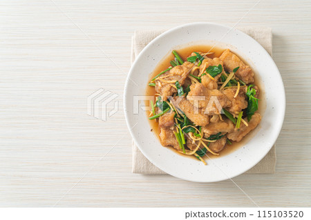 Stir Fried Fish with Chinese Celery 115103520
