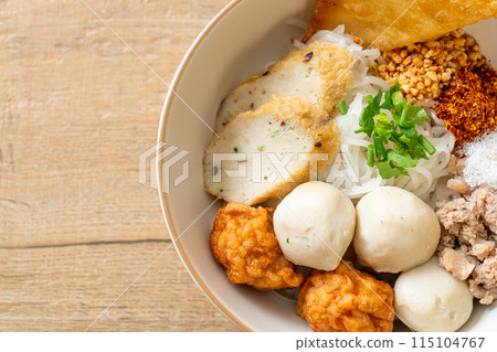 spicy small flat rice noodles with fish balls and shrimp balls without soup 115104767
