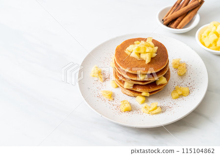 apple pancake or apple crepe 115104862