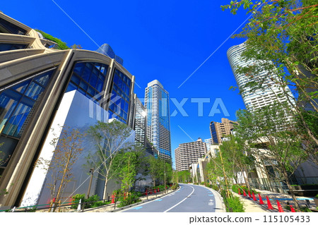 [Tokyo] Kaisei no Mori JP Tower and Garden Plaza Residence (Azabudai Hills) 115105433