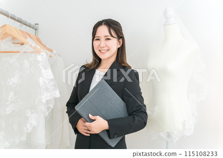 婚禮策劃師/新娘協調員女（婚紗） 115108233