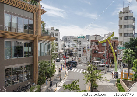Daikanyama Station entrance intersection: A street lined with unique shops, Shibuya Ward, Tokyo Daikanyama Station entrance intersection: A street lined with unique shops, Shibuya Ward, Tokyo 115108779
