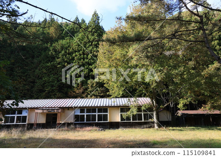 栃木縣日光市舊三古內小學風景 栃木縣日光市舊三古內小學風景 115109841