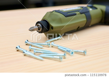Electric tool 115110978