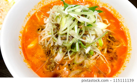 Spicy and delicious tantanmen Spicy and delicious tantanmen 115111139