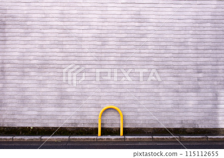 street wall background ,Industrial background, empty grunge urban street with warehouse brick wall street wall background ,Industrial background, empty grunge urban street with warehouse brick wall 115112655