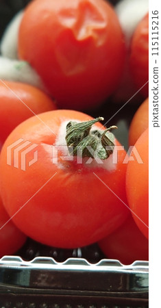 Moldy tomatoes 115115216