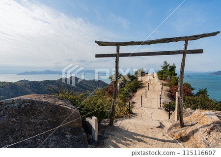 Ozeishizuchi Shrine - Heavy Rock 115116607